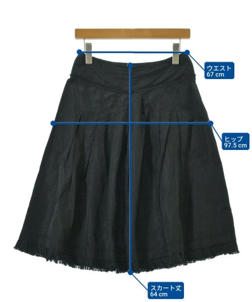 Max Mara กระโปรงยาวถึงเข่า