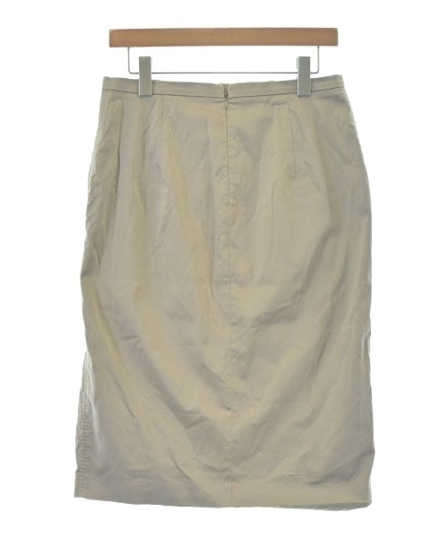 Max Mara กระโปรงยาวถึงเข่า