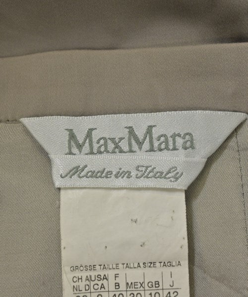 Max Mara กระโปรงยาวถึงเข่า