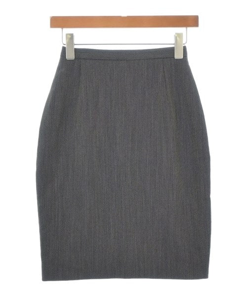 Max Mara กระโปรงยาวถึงเข่า