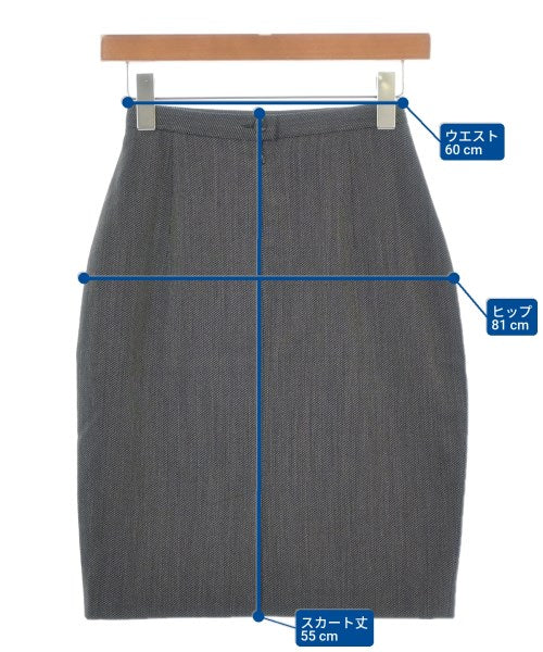 Max Mara กระโปรงยาวถึงเข่า