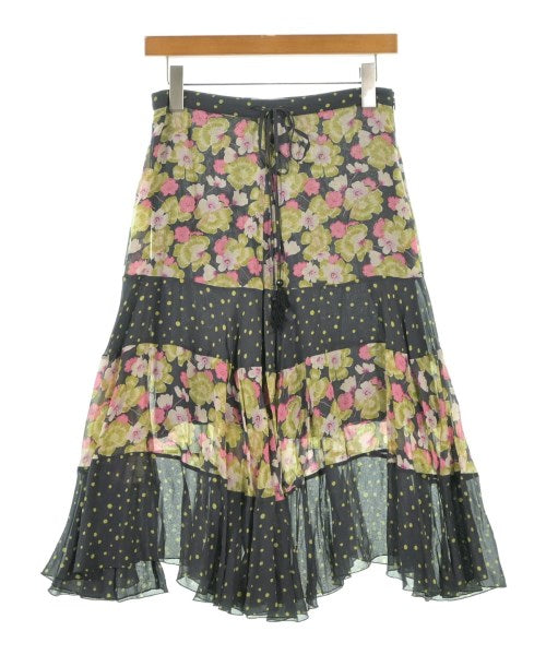 Max Mara กระโปรงยาวถึงเข่า