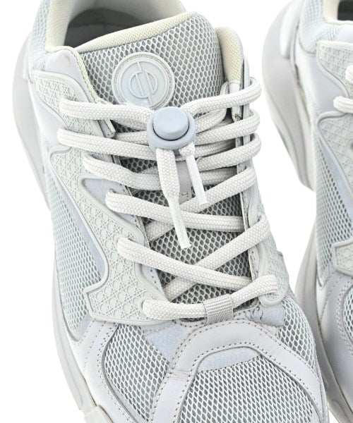 Christian Dior รองเท้าผ้าใบ