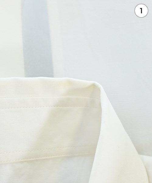 Christian Dior เสื้อลำลอง