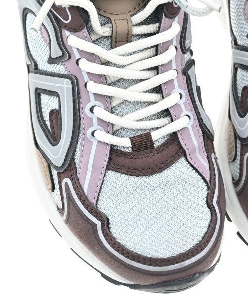Christian Dior รองเท้าผ้าใบ