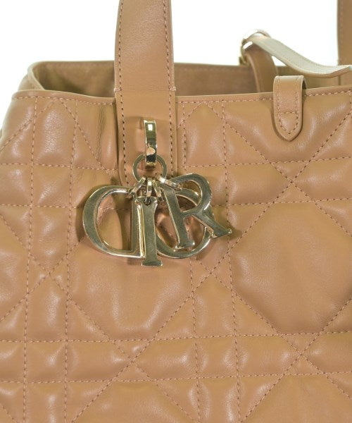 Christian Dior กระเป๋าถือขนาดใหญ่