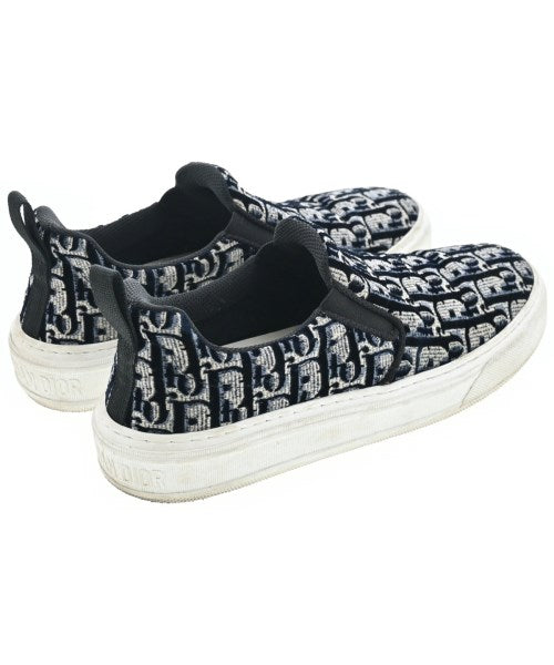 Christian Dior รองเท้าผ้าใบ