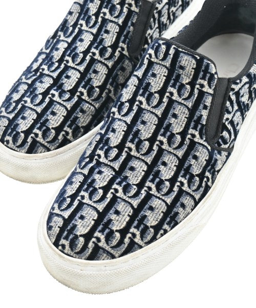 Christian Dior รองเท้าผ้าใบ