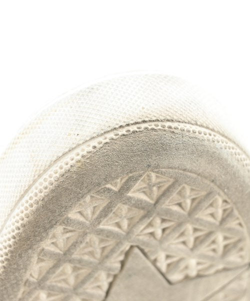 Christian Dior รองเท้าผ้าใบ