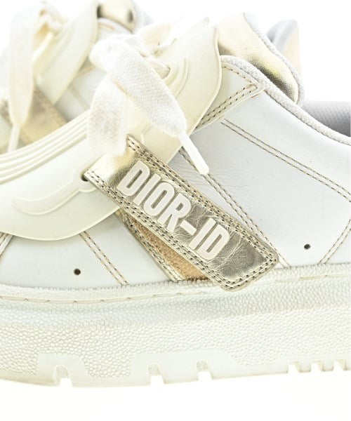 Christian Dior รองเท้าผ้าใบ