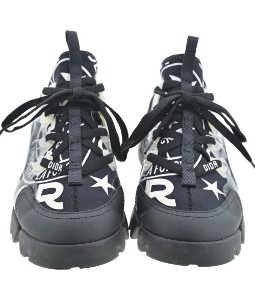 Christian Dior รองเท้าผ้าใบ