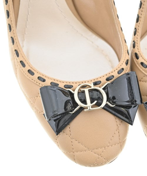 Christian Dior รองเท้าส้นสูง