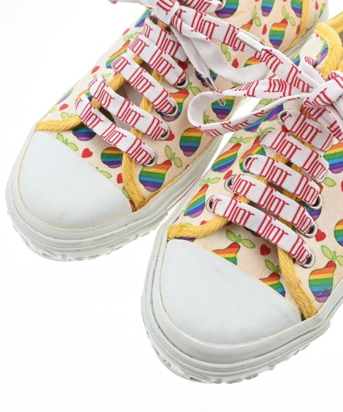 Christian Dior รองเท้าผ้าใบ