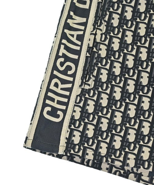 Christian Dior กางเกงขาสั้น