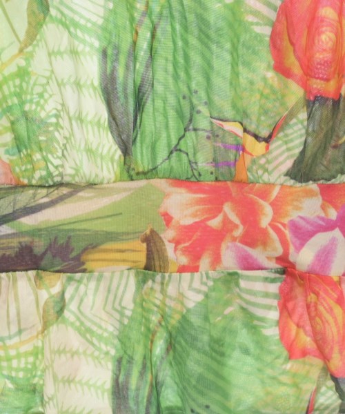 CHRISTIAN LACROIX เสื้อยืด/เสื้อท็อปส์