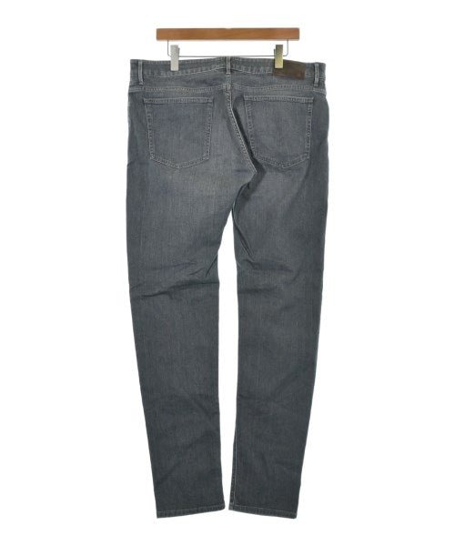 Corneliani ยีนส์