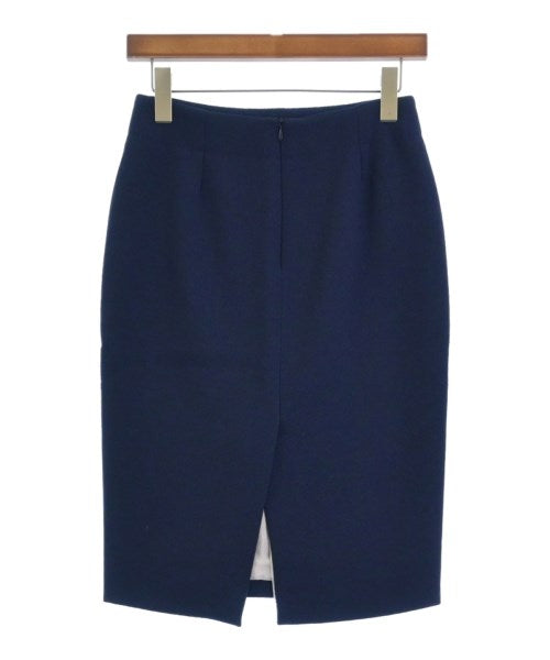 Kiton กระโปรงยาวถึงเข่า