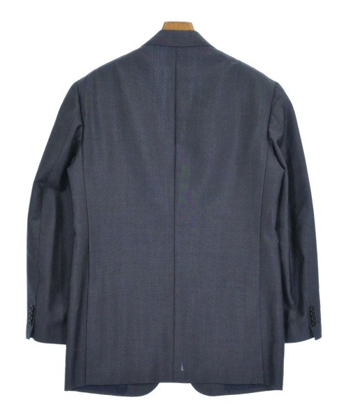 Kiton ชุดสูทธุรกิจ