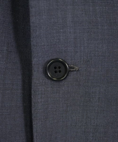 Kiton ชุดสูทธุรกิจ