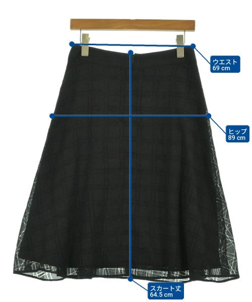 Kiton กระโปรงยาวถึงเข่า
