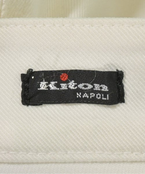 Kiton ยีนส์