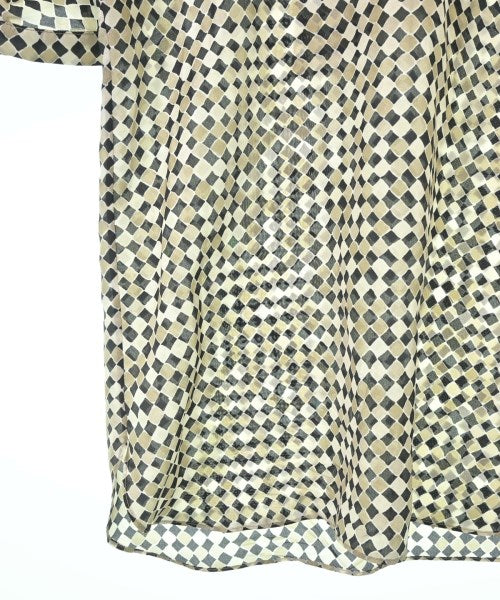 Kiton เสื้อสตรี