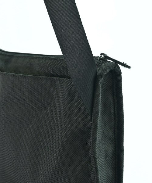 TUMI กระเป๋าสะพาย