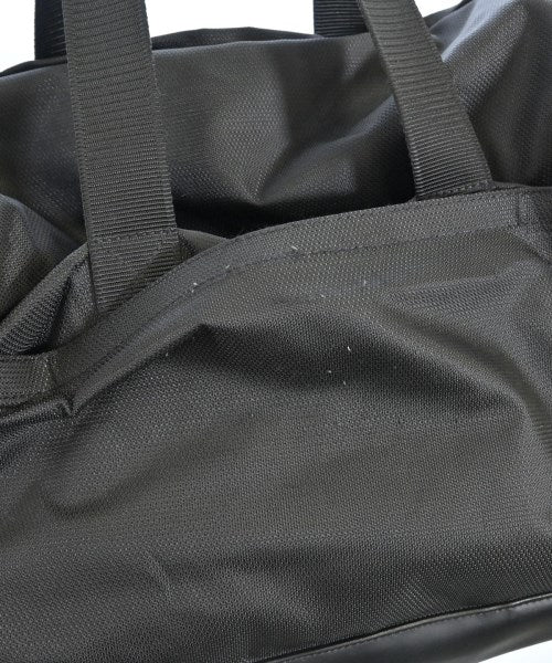 TUMI กระเป๋าใส่อุปกรณ์ขนาดใหญ่