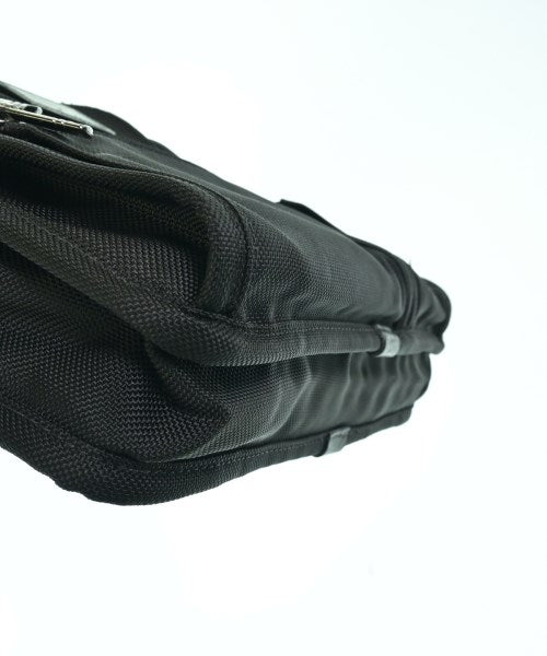 TUMI กระเป๋าสะพาย