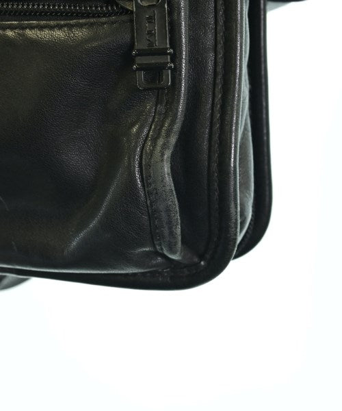 TUMI กระเป๋าสะพาย