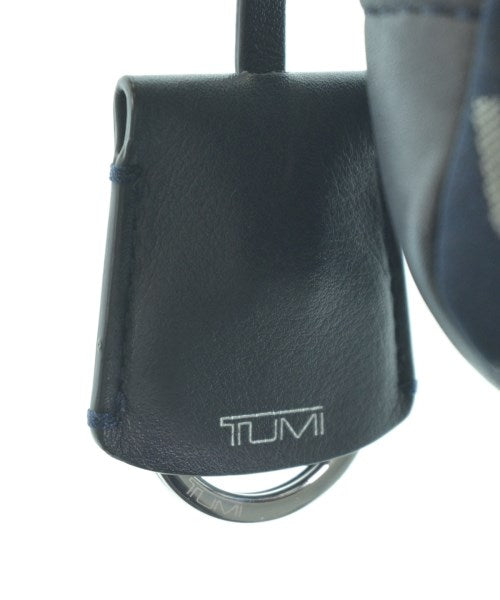TUMI กระเป๋าสะพาย