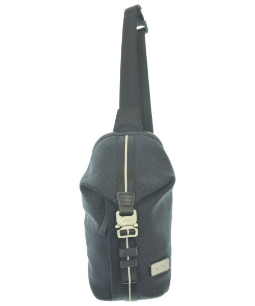 TUMI กระเป๋าสะพาย