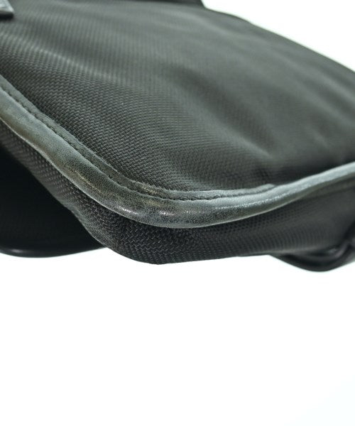 TUMI กระเป๋าสะพาย