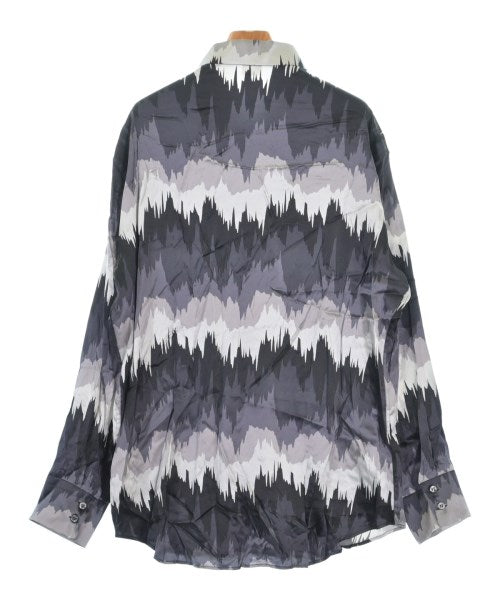 Brioni เสื้อลำลอง