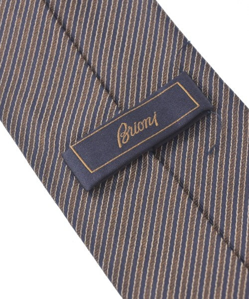 Brioni เนคไท