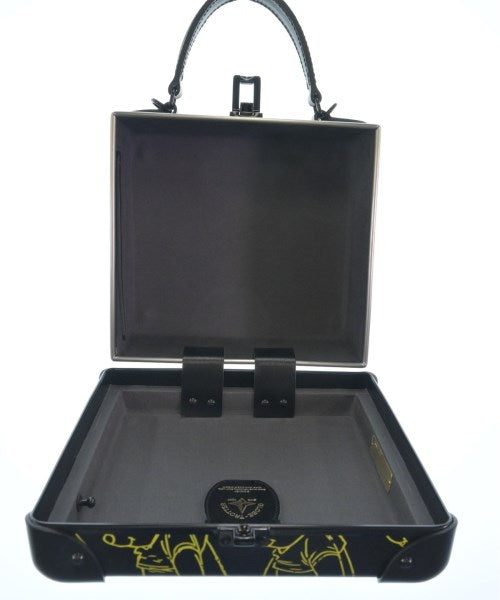 GLOBE-TROTTER กระเป๋าสะพาย