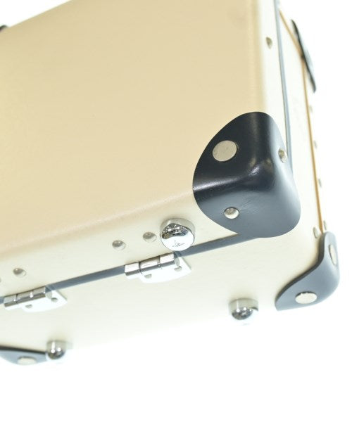 GLOBE-TROTTER กระเป๋าสะพาย