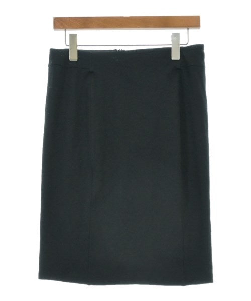 MAX MARA WEEK END LINE กระโปรงยาวถึงเข่า