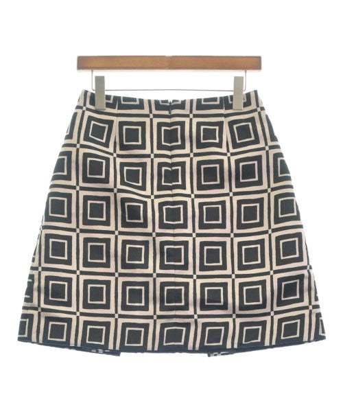 'S Max Mara กระโปรงยาวถึงเข่า