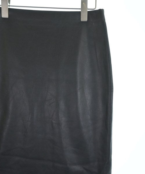 'S Max Mara กระโปรงยาวถึงเข่า