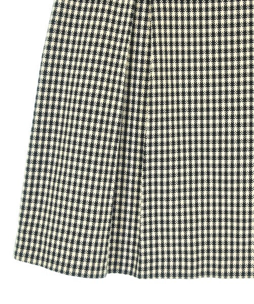 'S Max Mara กระโปรงยาวถึงเข่า