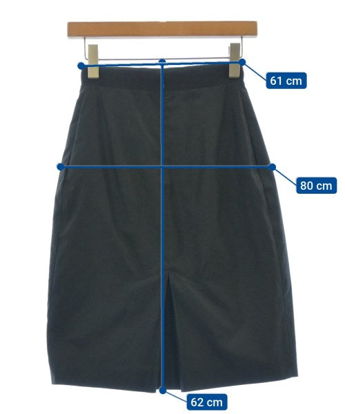 PAULE KA กระโปรงยาวถึงเข่า