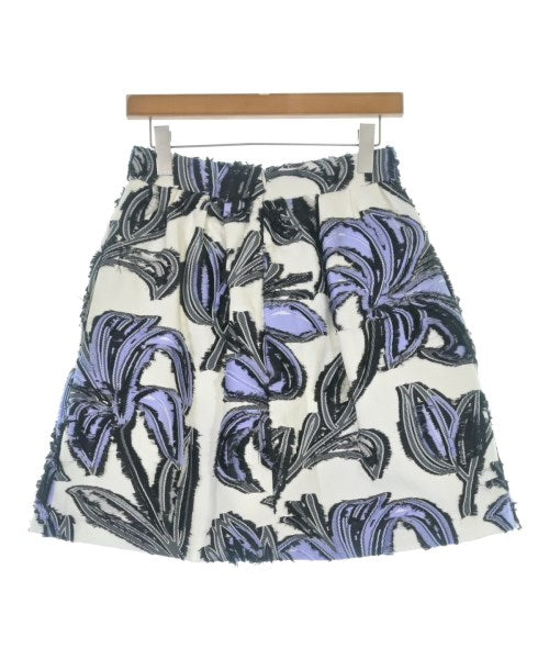 PAULE KA กระโปรงยาวถึงเข่า