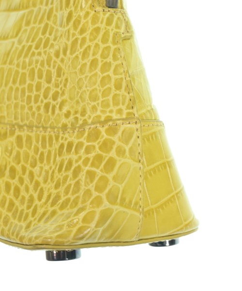 PAULE KA กระเป๋าถือ