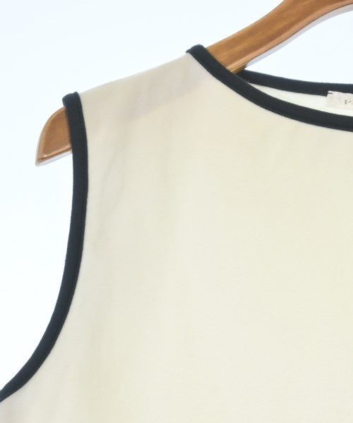 PAULE KA เสื้อยืด/เสื้อท็อปส์