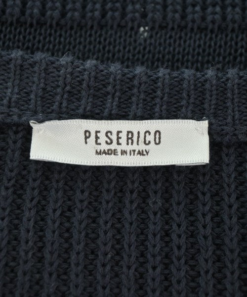 PESERICO เสื้อแขนกุด