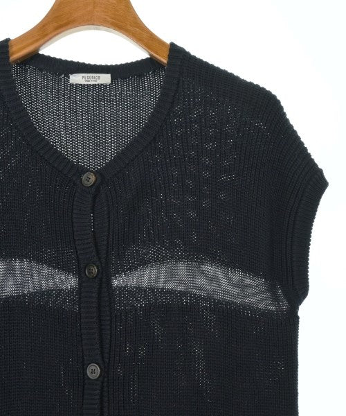 PESERICO เสื้อแขนกุด