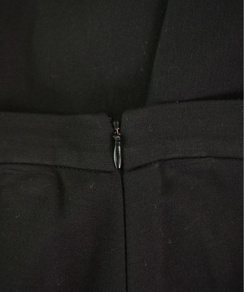 PF by PAOLA FRANI กระโปรงยาวถึงเข่า