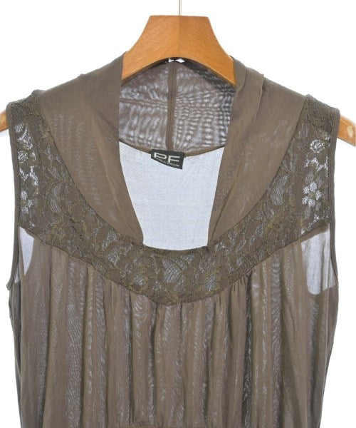 PF by PAOLA FRANI เสื้อกั๊ก