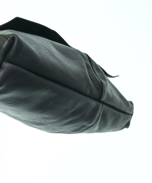 FRANK DANIEL กระเป๋าสะพาย